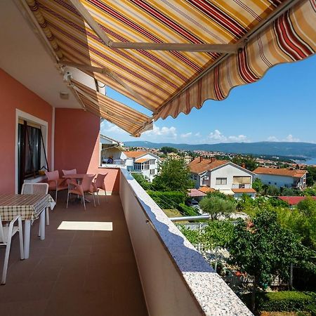 Apartments Stupar Krk Town Exterior foto
