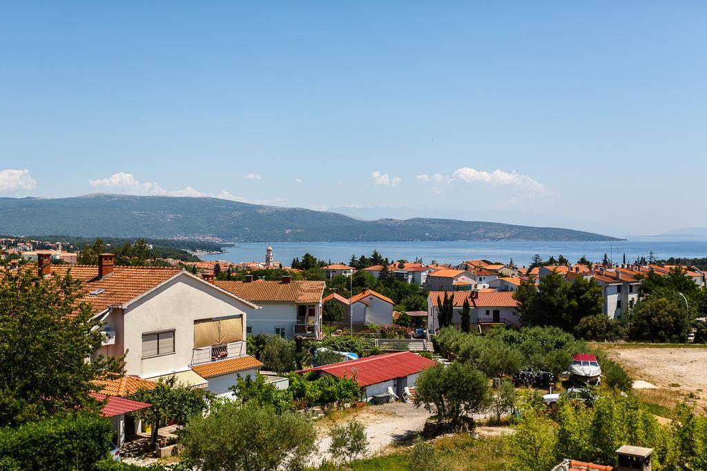 Apartments Stupar Krk Town Exterior foto