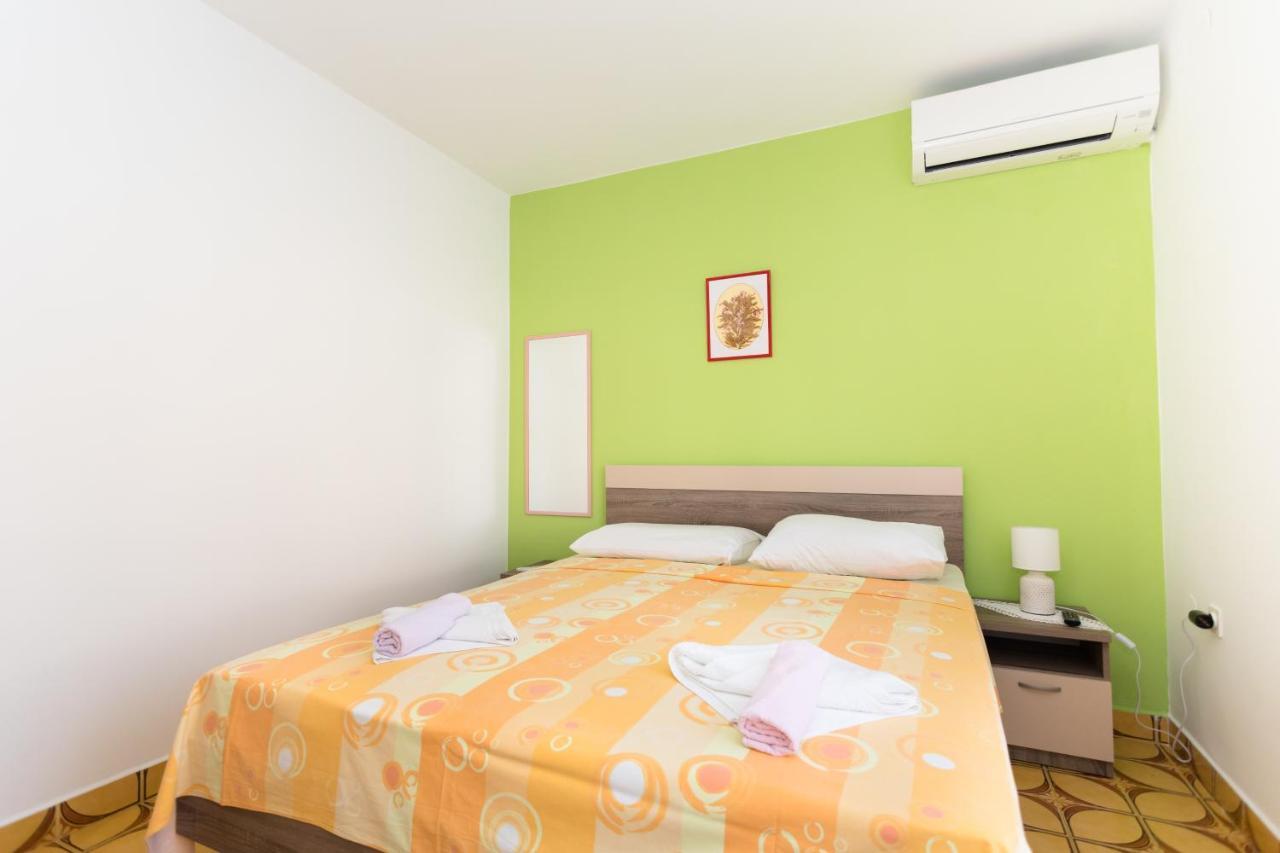Apartments Stupar Krk Town Exterior foto