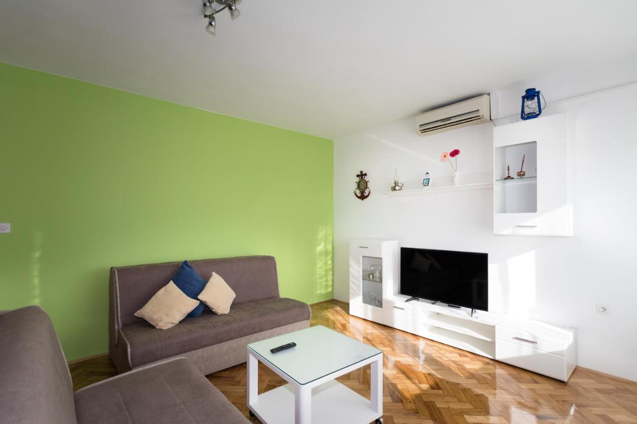 Apartments Stupar Krk Town Exterior foto